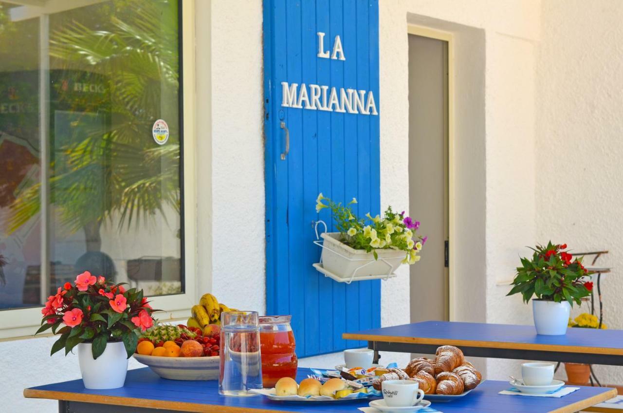 La Marianna Marina Di Pescoluse Exterior foto